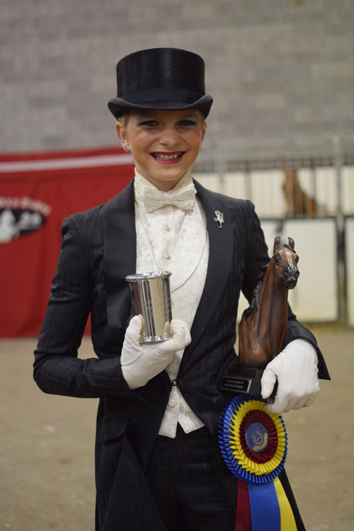 Alayna Applegate won the UPHA Junior Challenge Cup National Championship aboard a borrowed horse, Mocha's Mudslide.